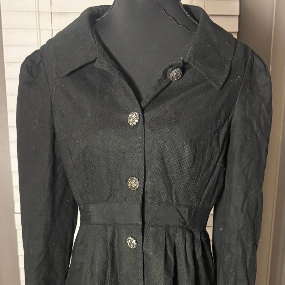 Betsey Johnson Vintage Black Button-Up Coat, Size 4 - Picture 4 of 6